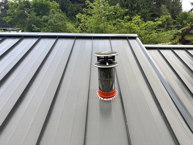 Roof repair work - Washington Roofing and Construction